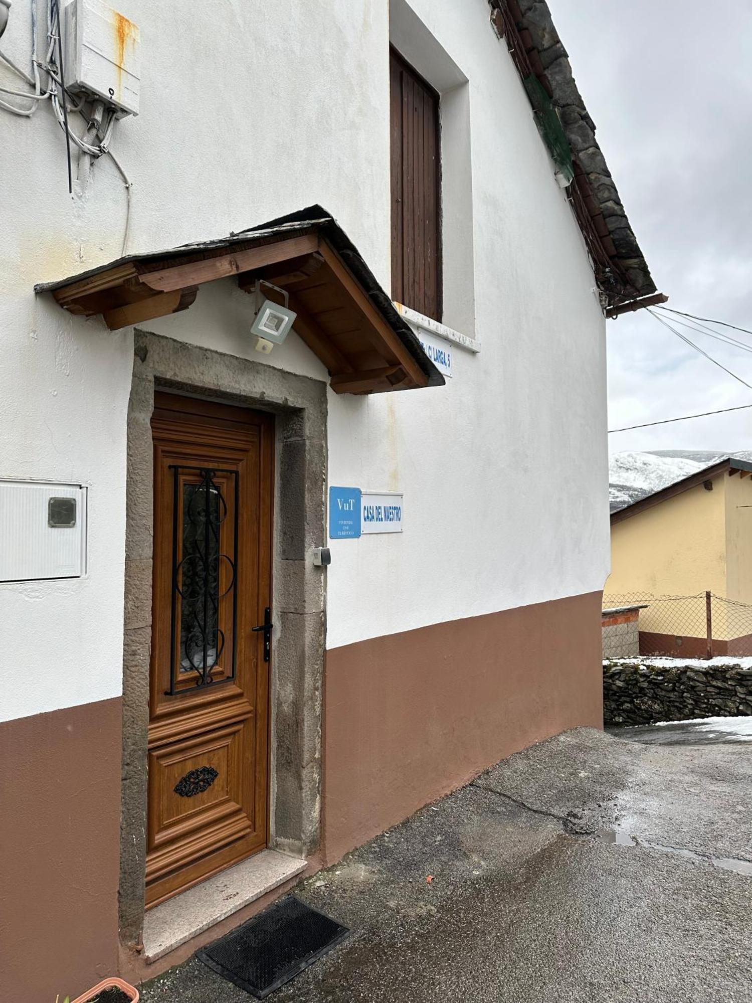 Vila La Casa Del Maestro Rabanal Exteriér fotografie